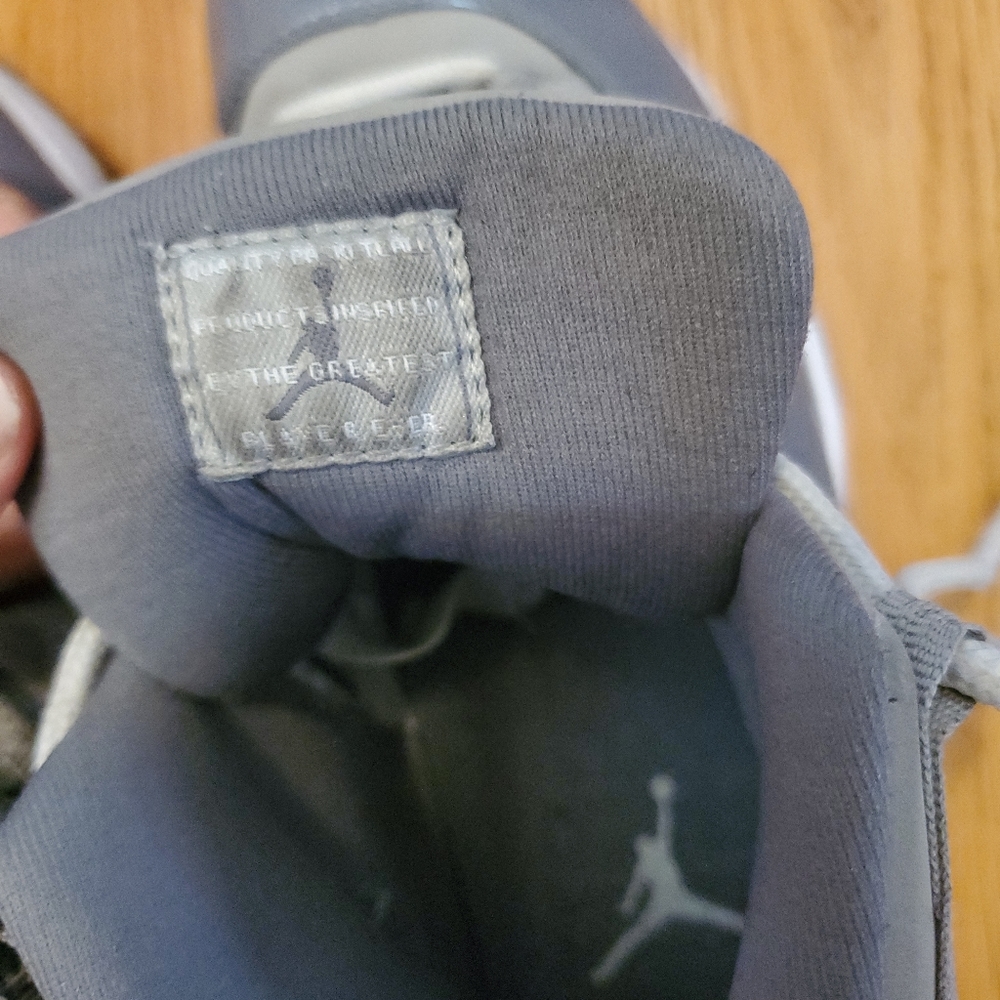 NIKE CT8012-005 Air Jordan 11 Retro High Cool Grey 2021  Size 10 - Picture 7 of 13
